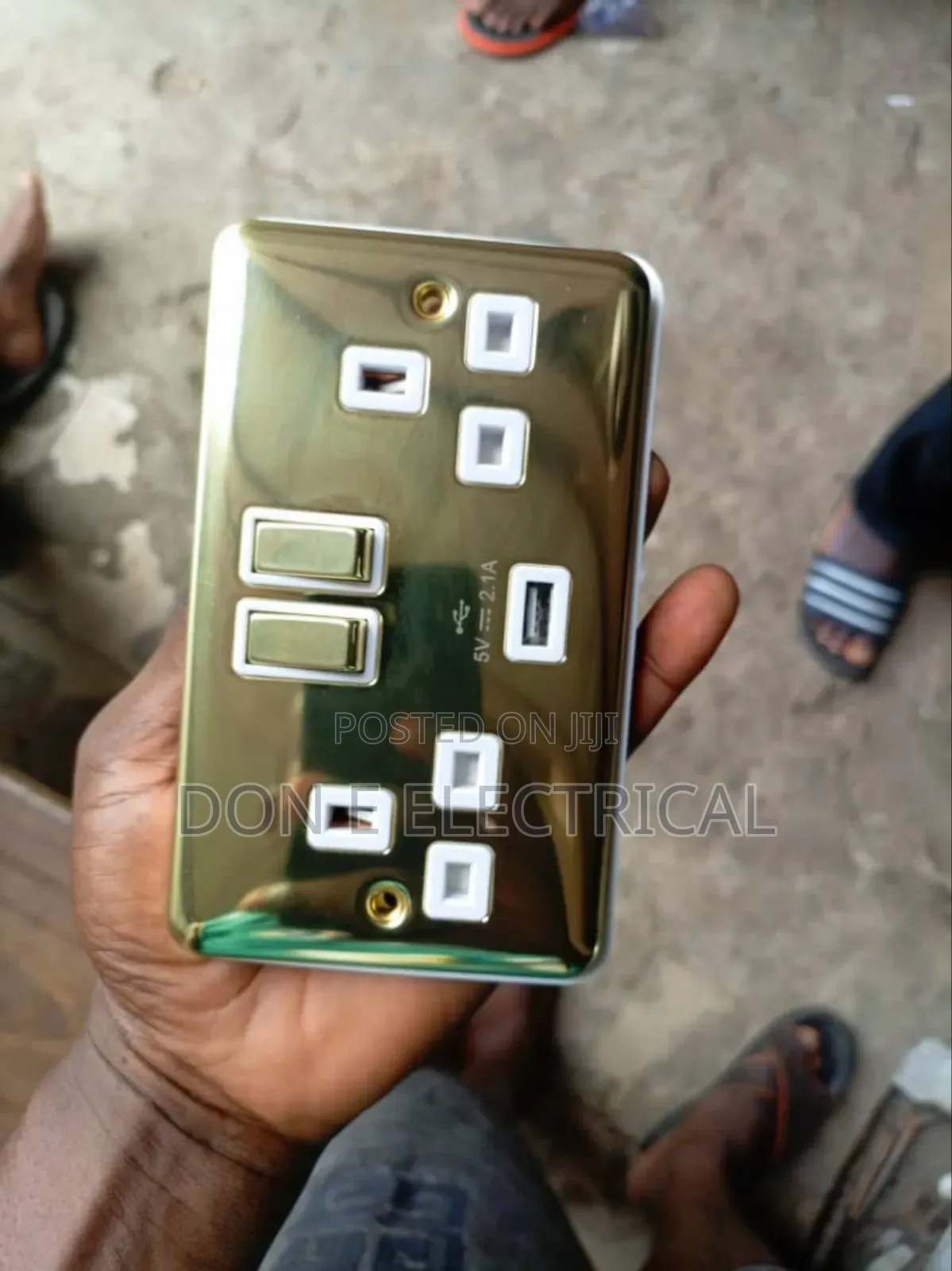 13amps Double Socket Gold Color With Type C