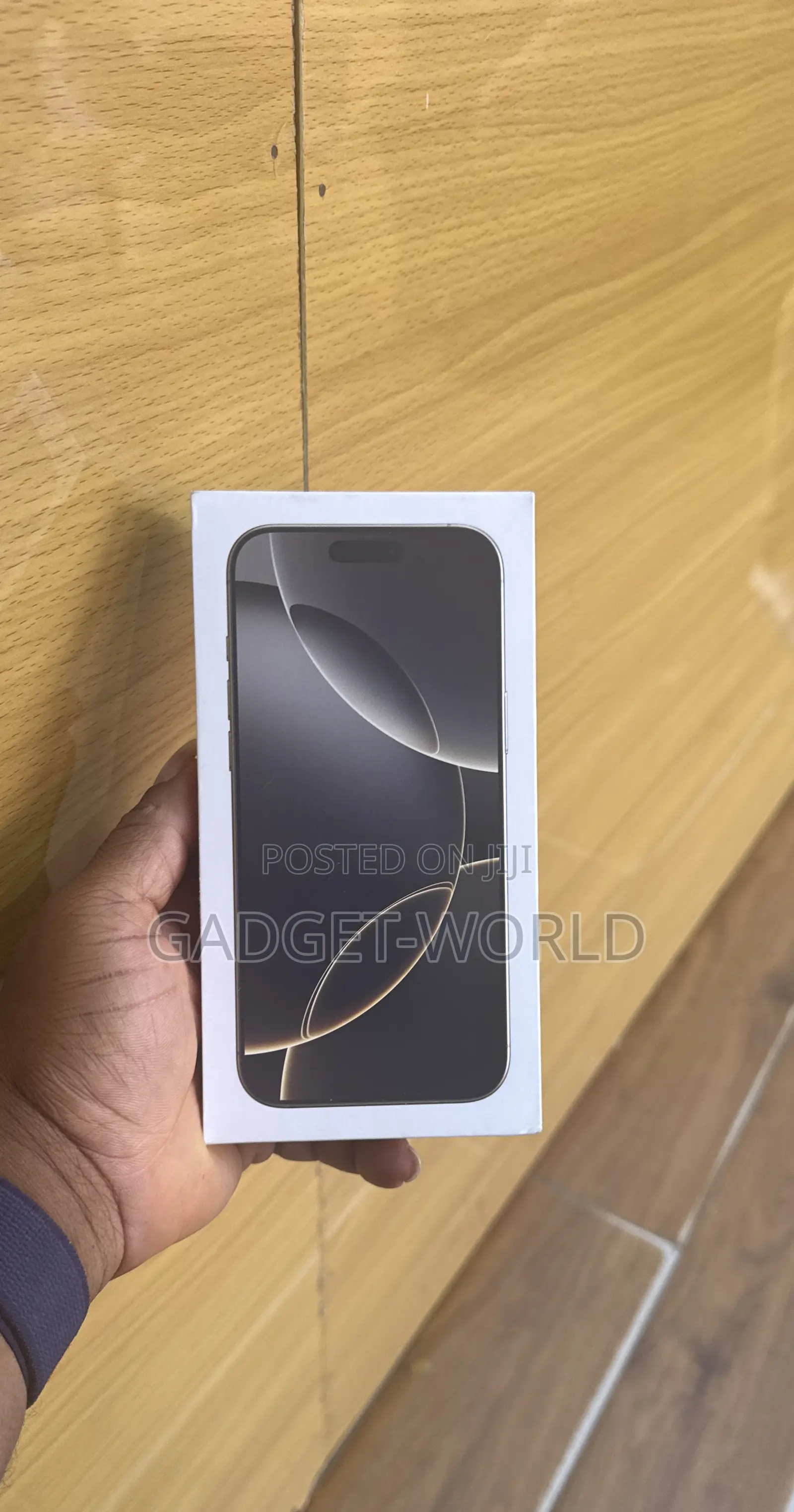 New Apple iPhone 16 Pro 256 GB Gray