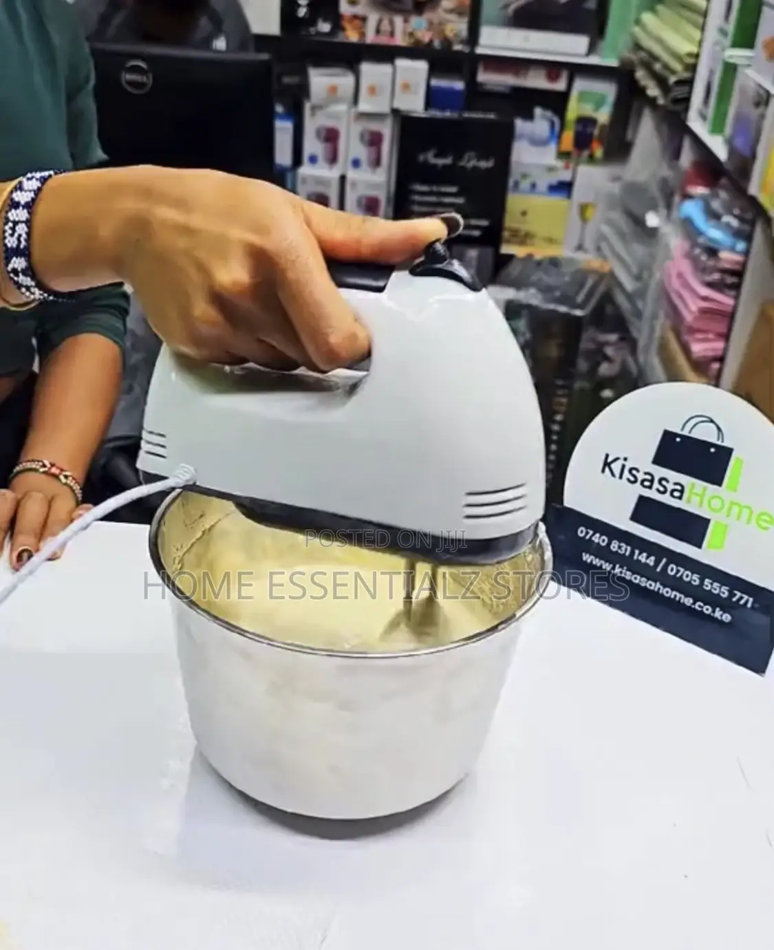 Free Stand and Hand-Held Flour Mixer