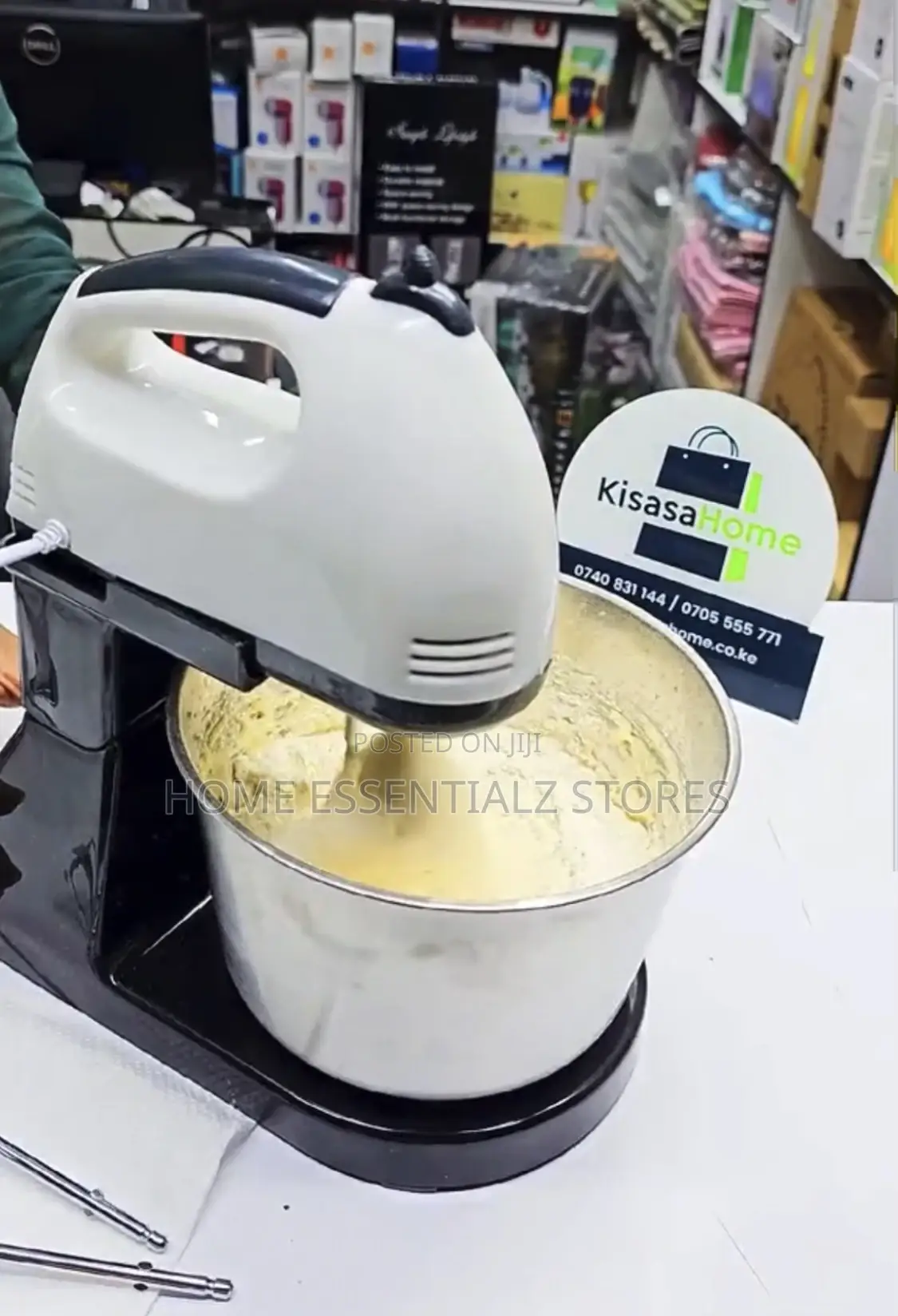 Free Stand and Hand-Held Flour Mixer