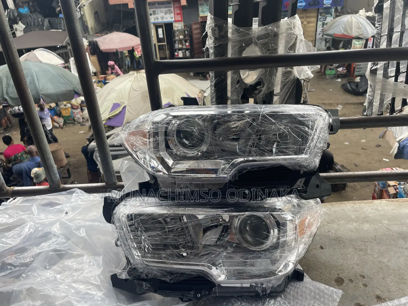 Headlamp Tacoma 2018/2020 Set