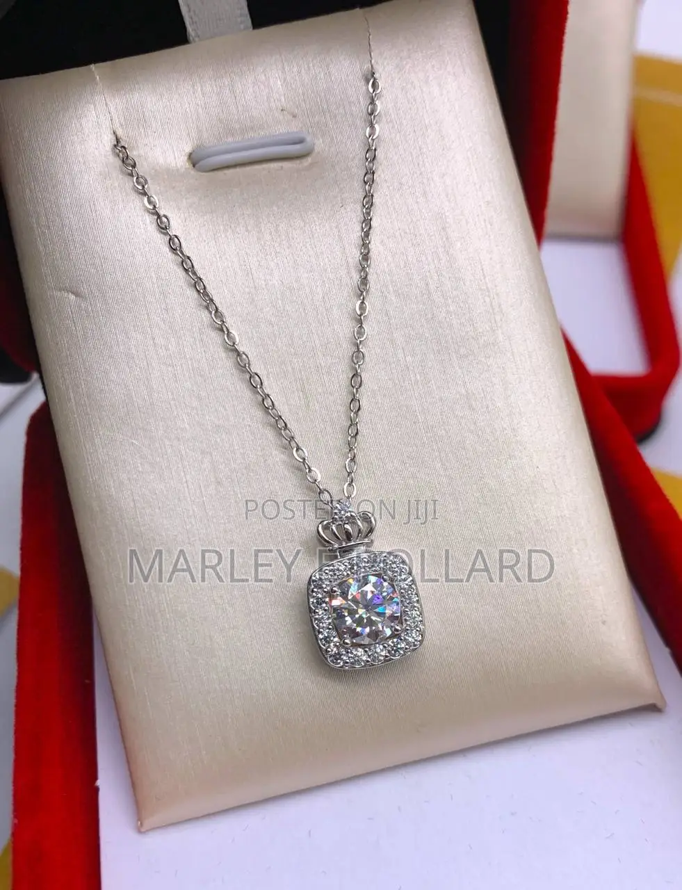 Vvs1 Moissanite Women Necklace