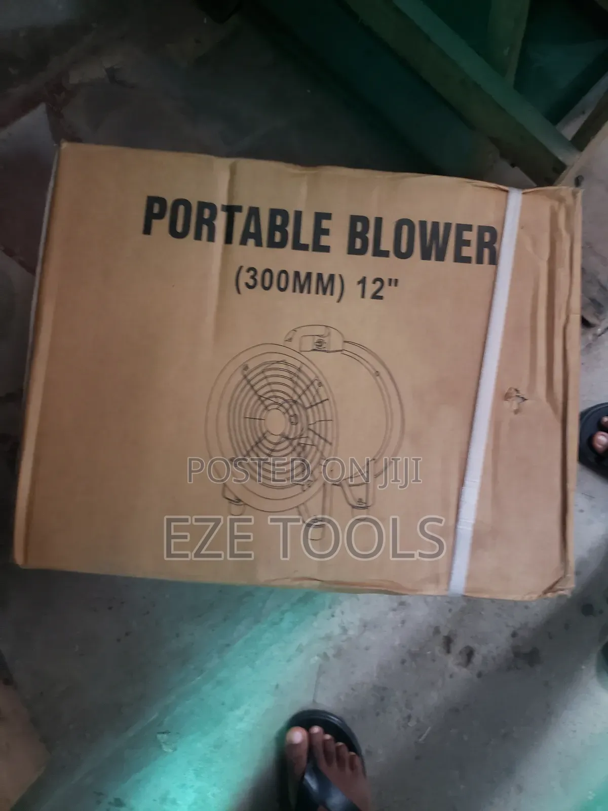 Extractor Fan 12inxhes