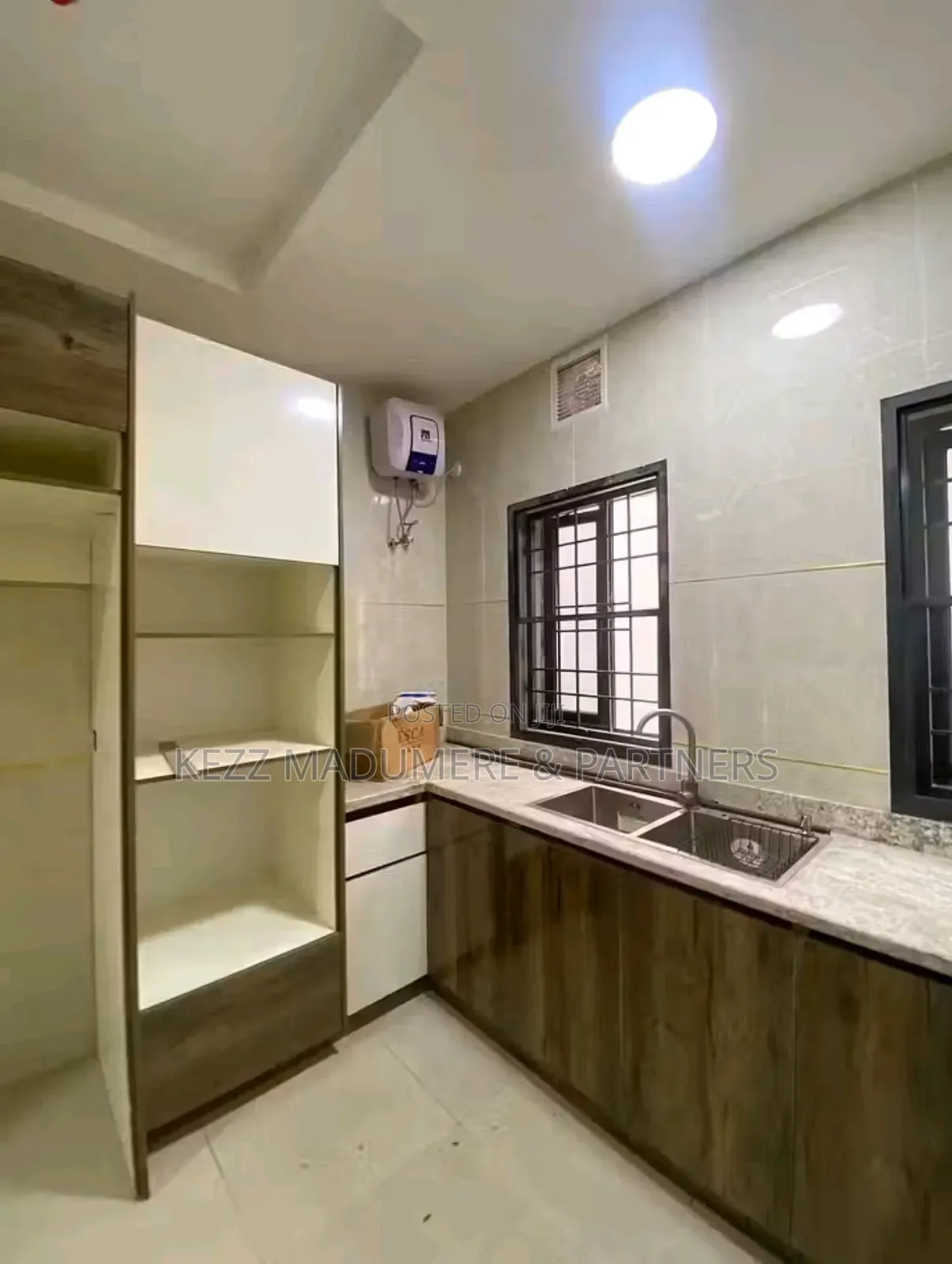 4bdrm Duplex in Old Gra Port for rent