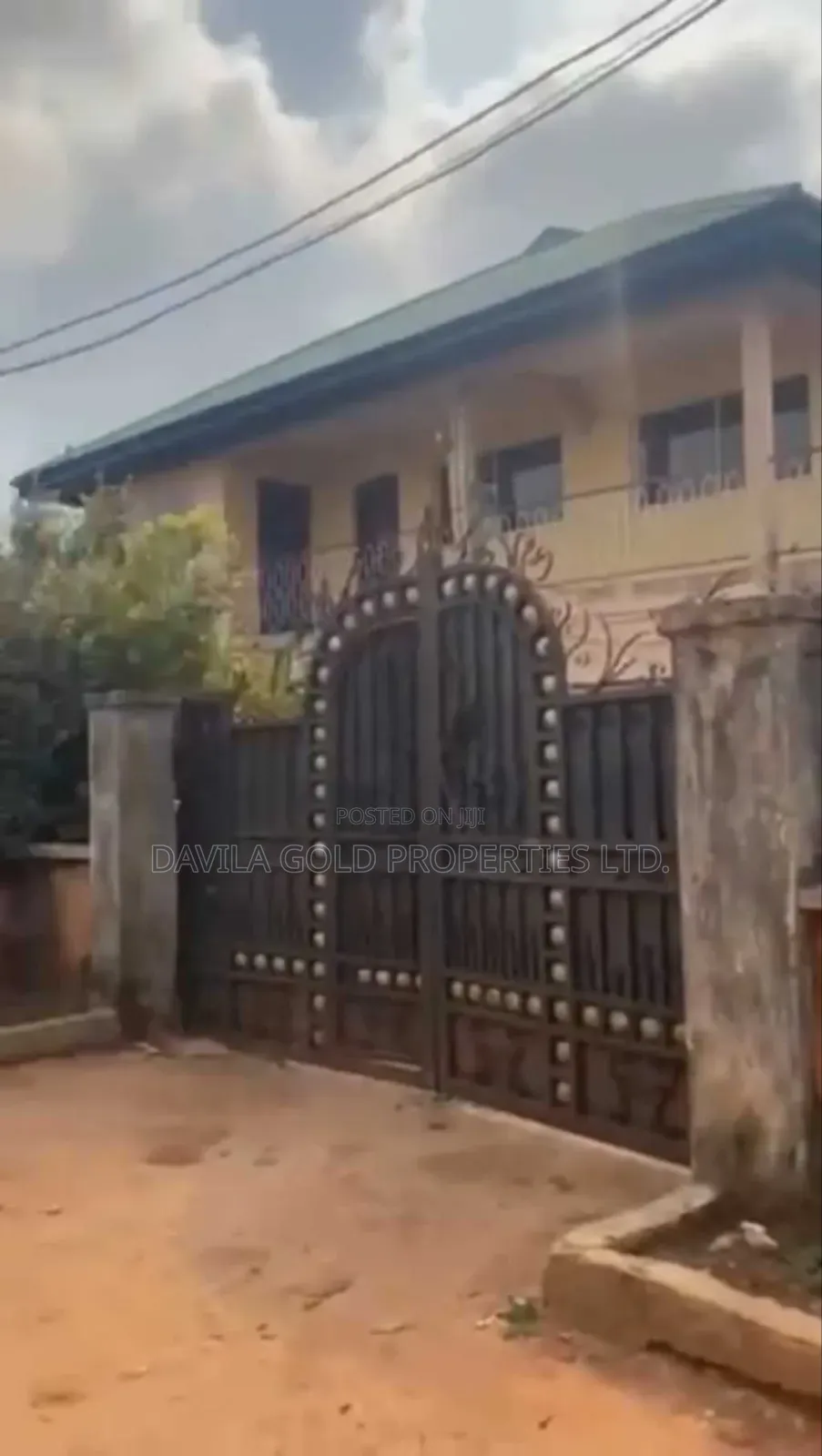 5bdrm Duplex in Benin City for sale