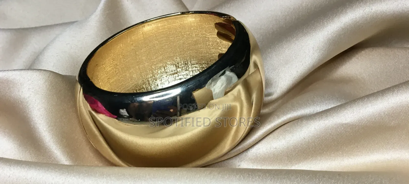 Gold Cuff Chunky Bangles