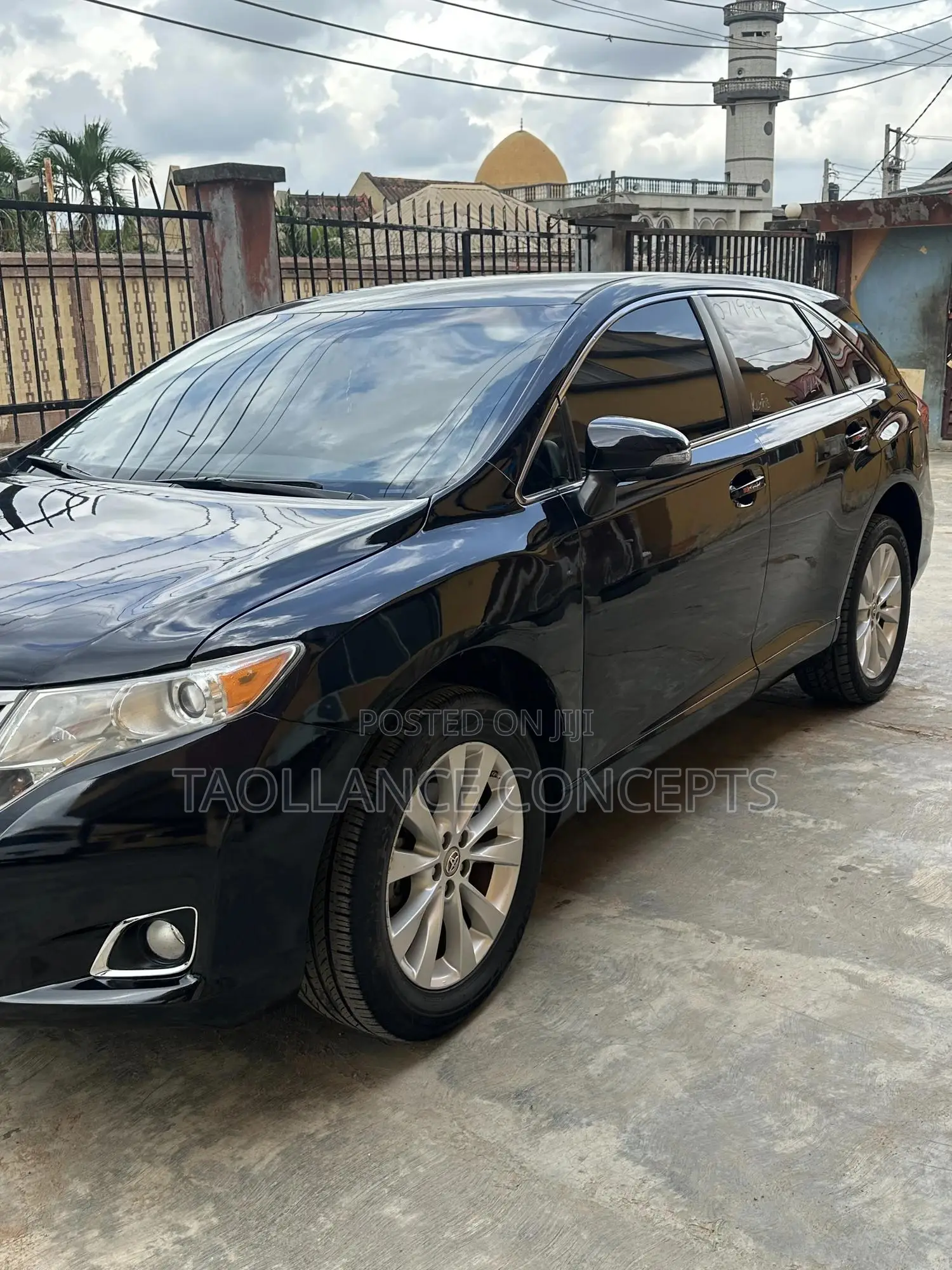 Toyota Venza LE FWD 2013 Black