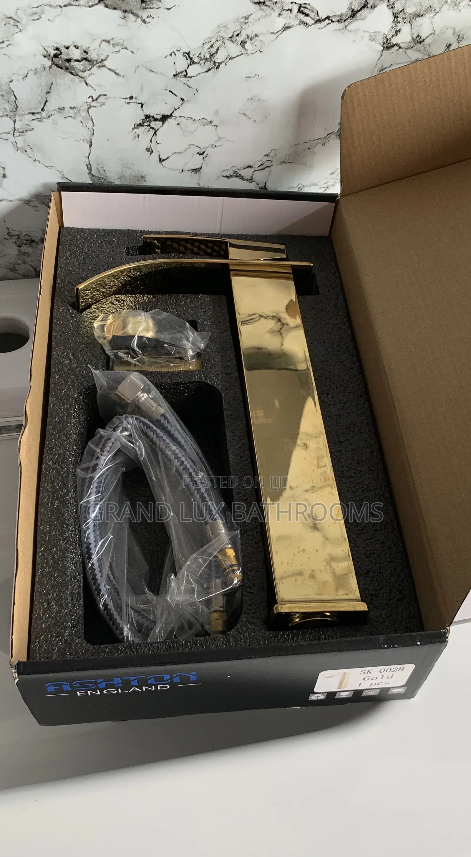 Luxury Long Gold Mixer Faucet