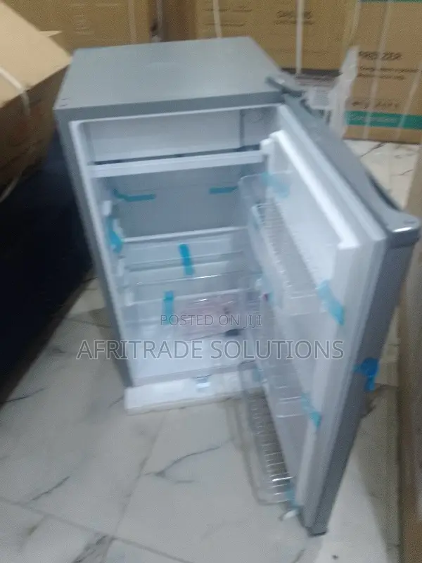Aeon 90 L Fridge – Low‐Noise, R600a Refrigerant
