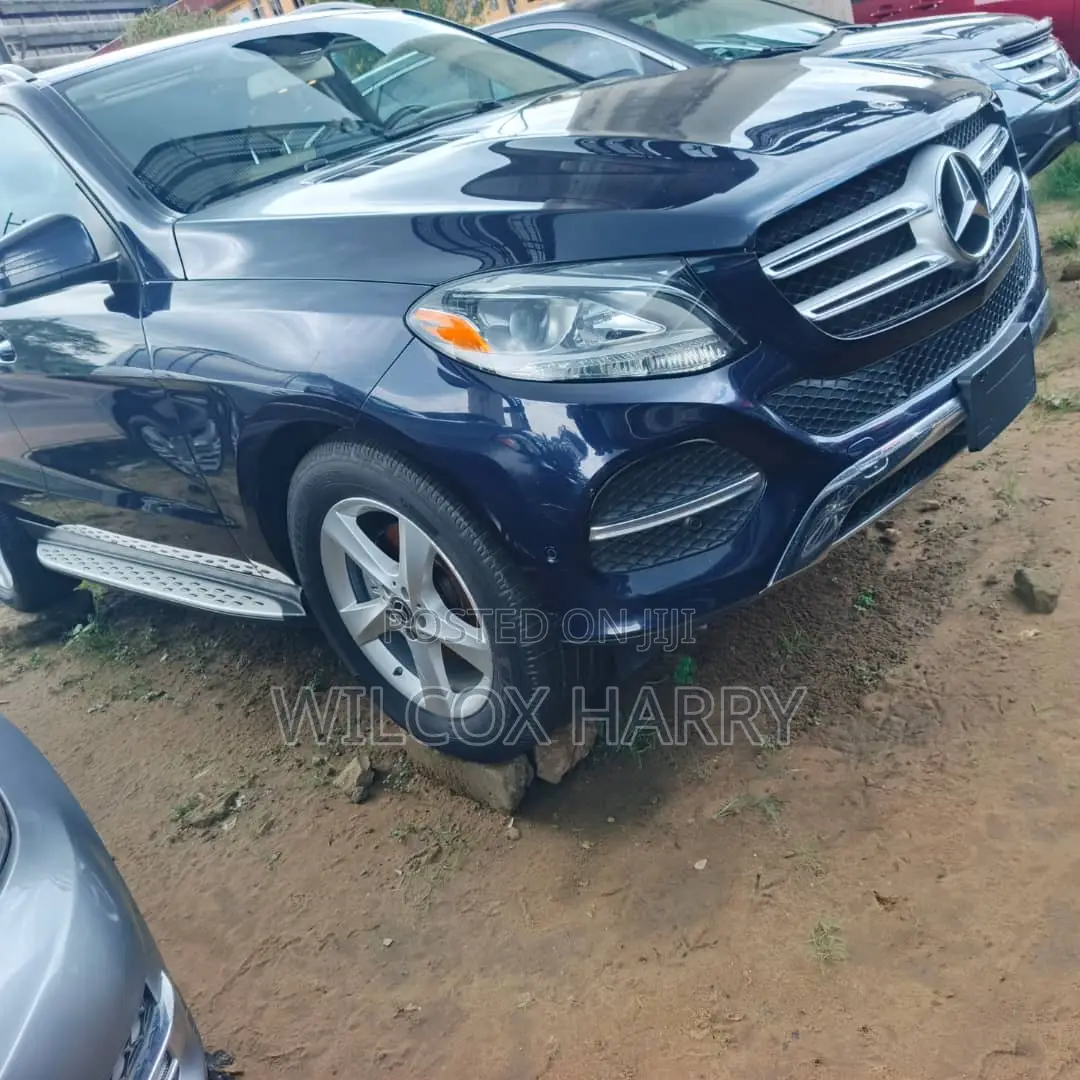 Mercedes-Benz GLE-Class AMG GLE 43 4MATIC 2018 Blue