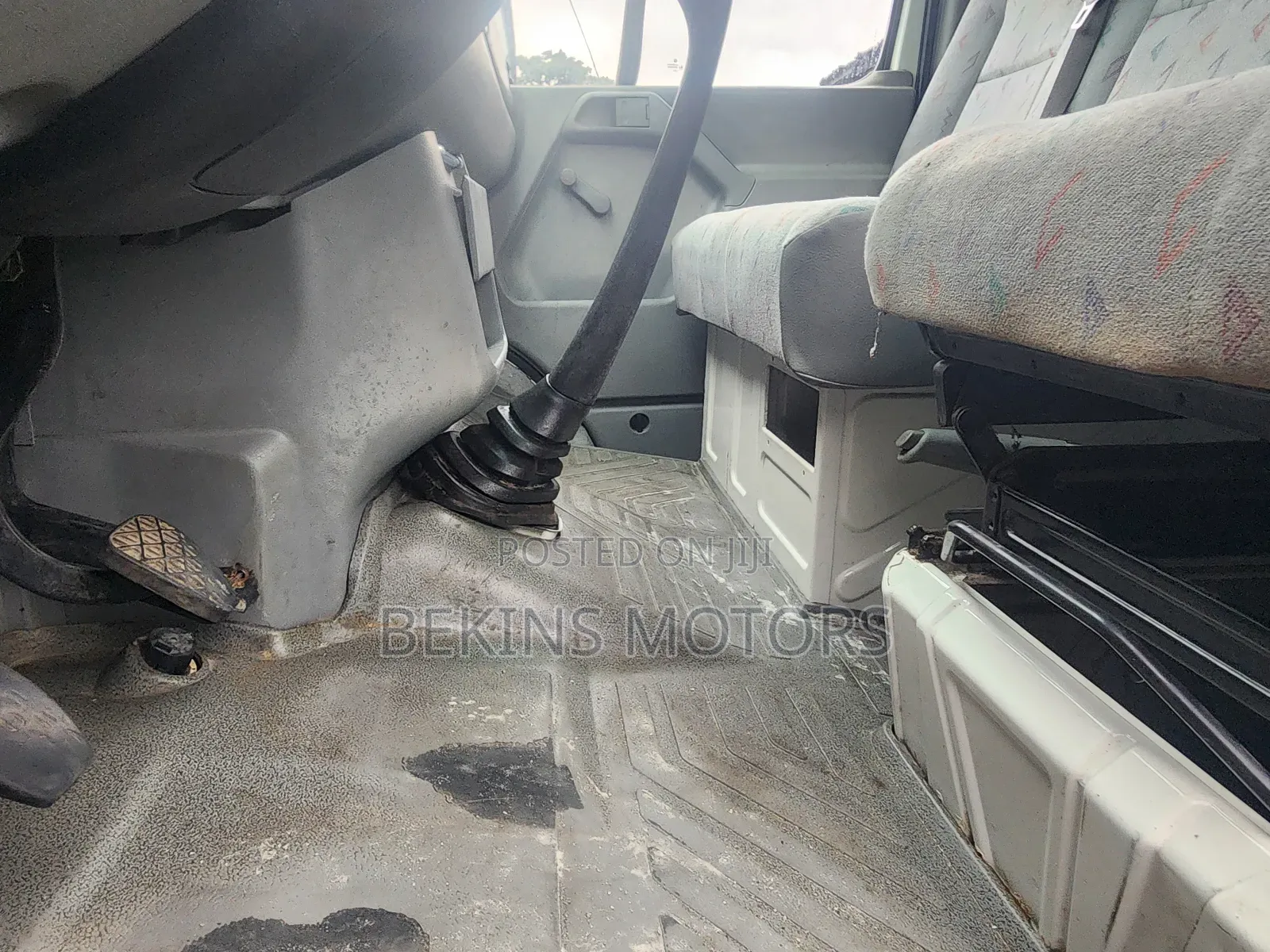 Volkswagen LT 2009 White