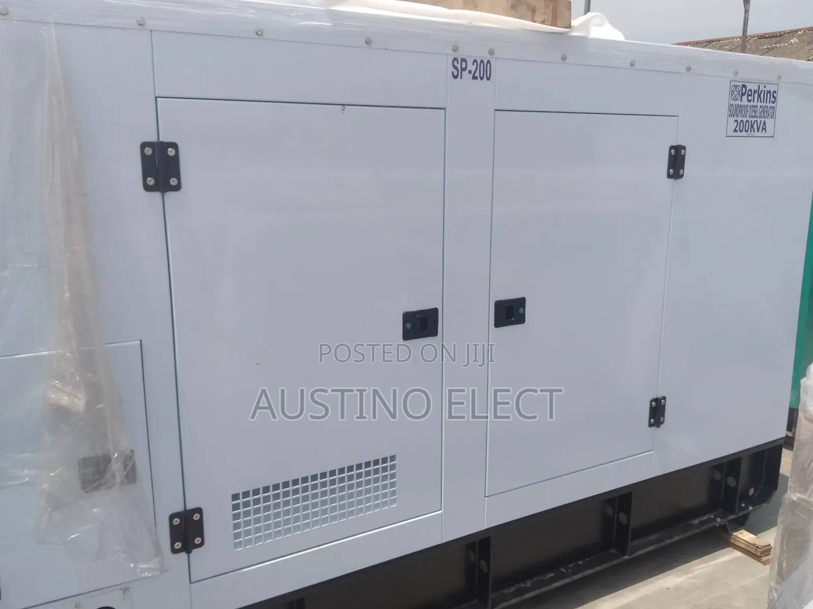 England Strong Sp Perkins 200kva Soundproof Engine