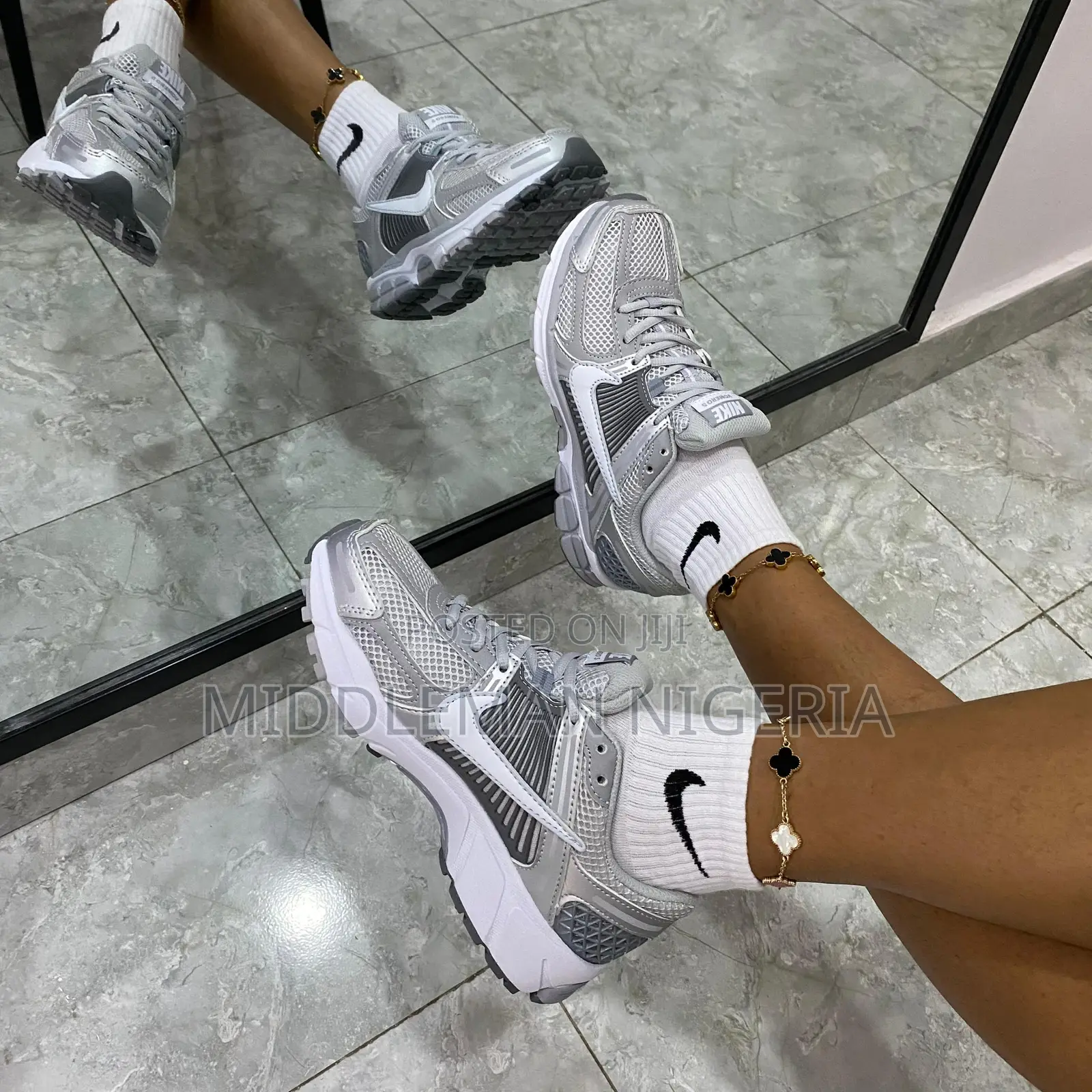 Nike Vomero 5 Wolf Grey Metallic Silver Unisex Sneakers