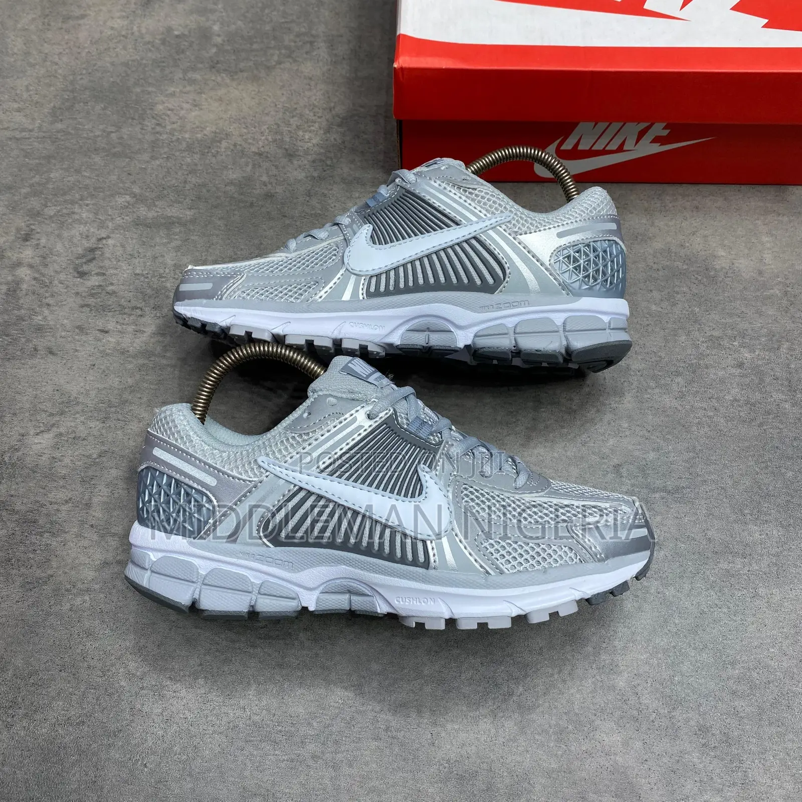 Nike Vomero 5 Wolf Grey Metallic Silver Unisex Sneakers