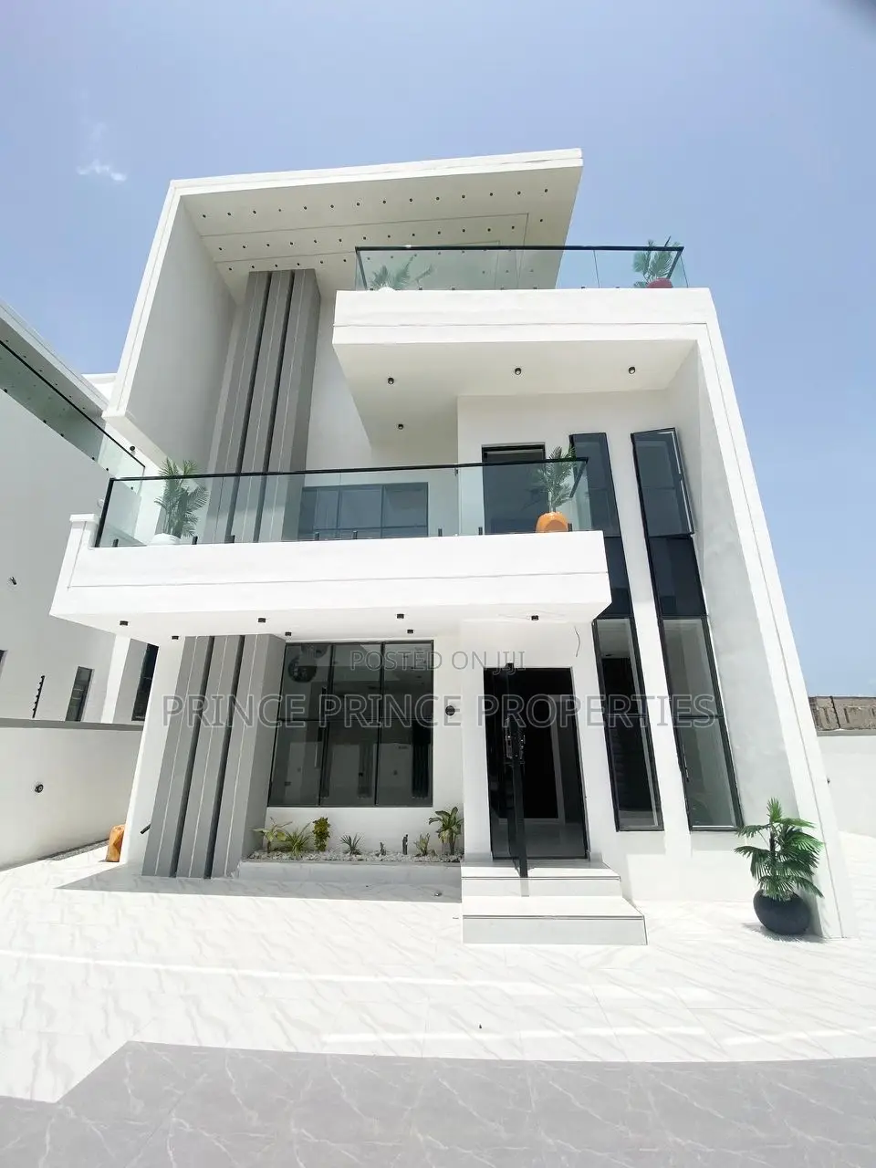 Furnished 5bdrm Mansion in Ajah for sale