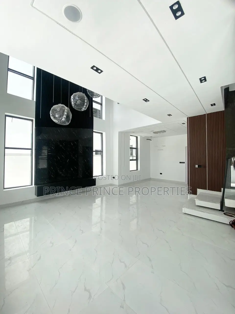 Furnished 5bdrm Mansion in Ajah for sale