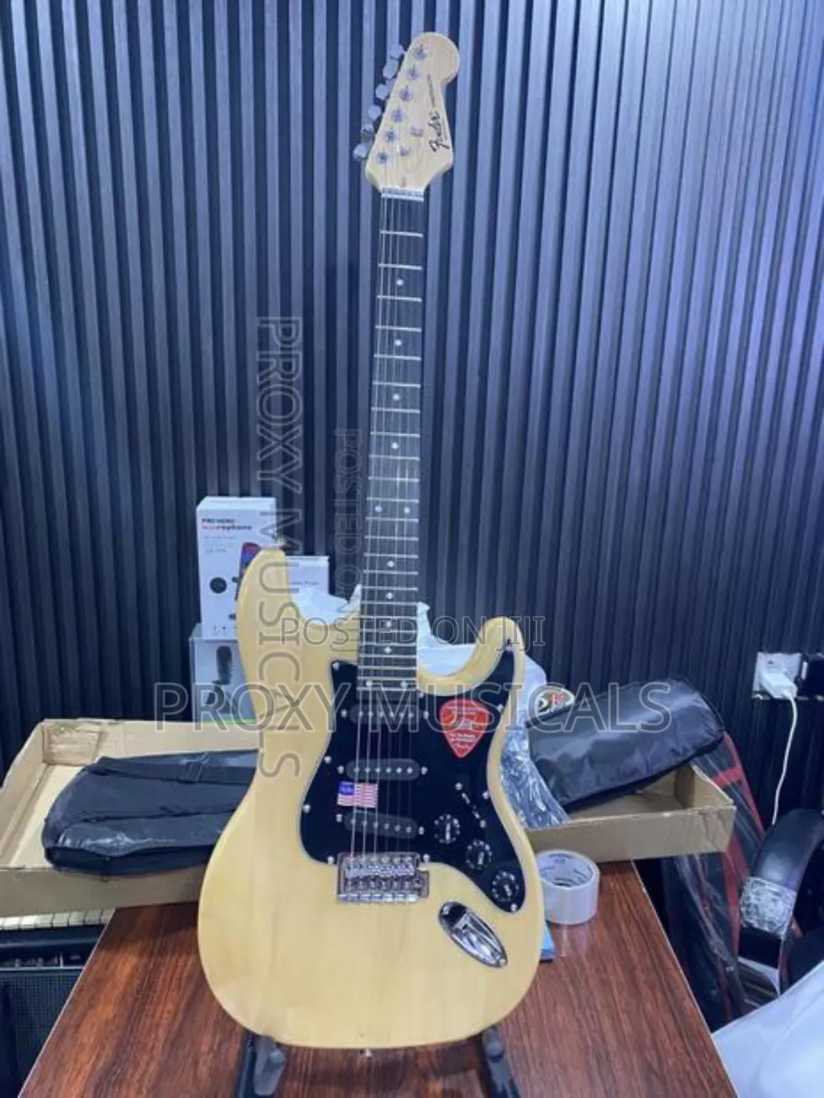 Fender Lead Guitar