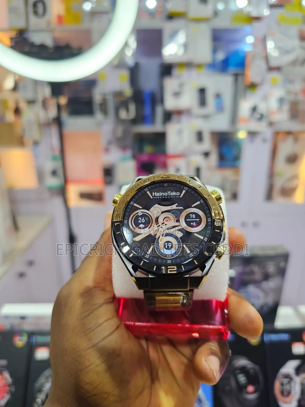 Hainoteko Rw-68 Amoled Smart Watch With Navigation NFC