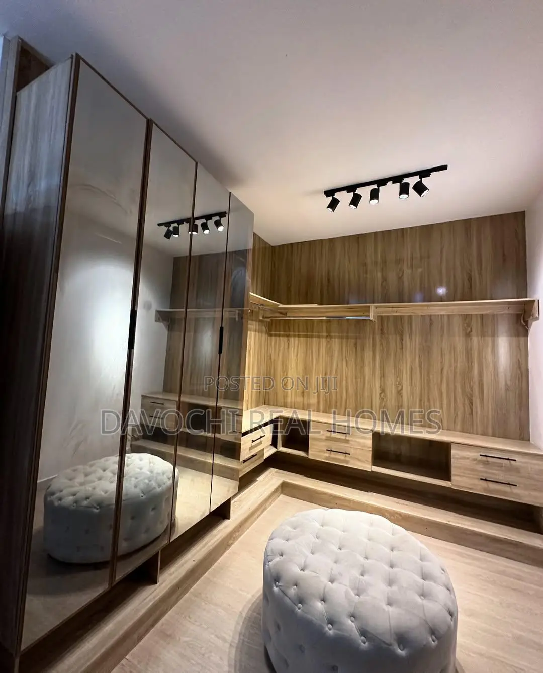 Furnished 4bdrm Duplex in Orchid Road, Lekki Phase 2 for rent
