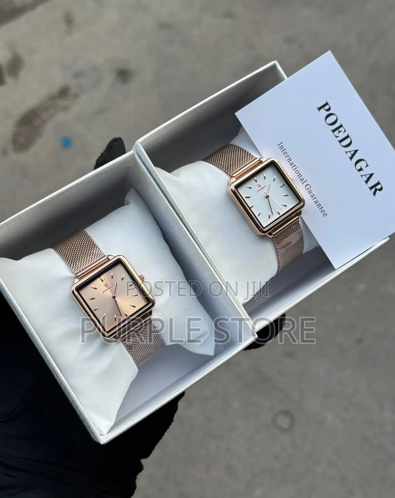 Poedagar Quality Mesh Chain Strap Watch for Women