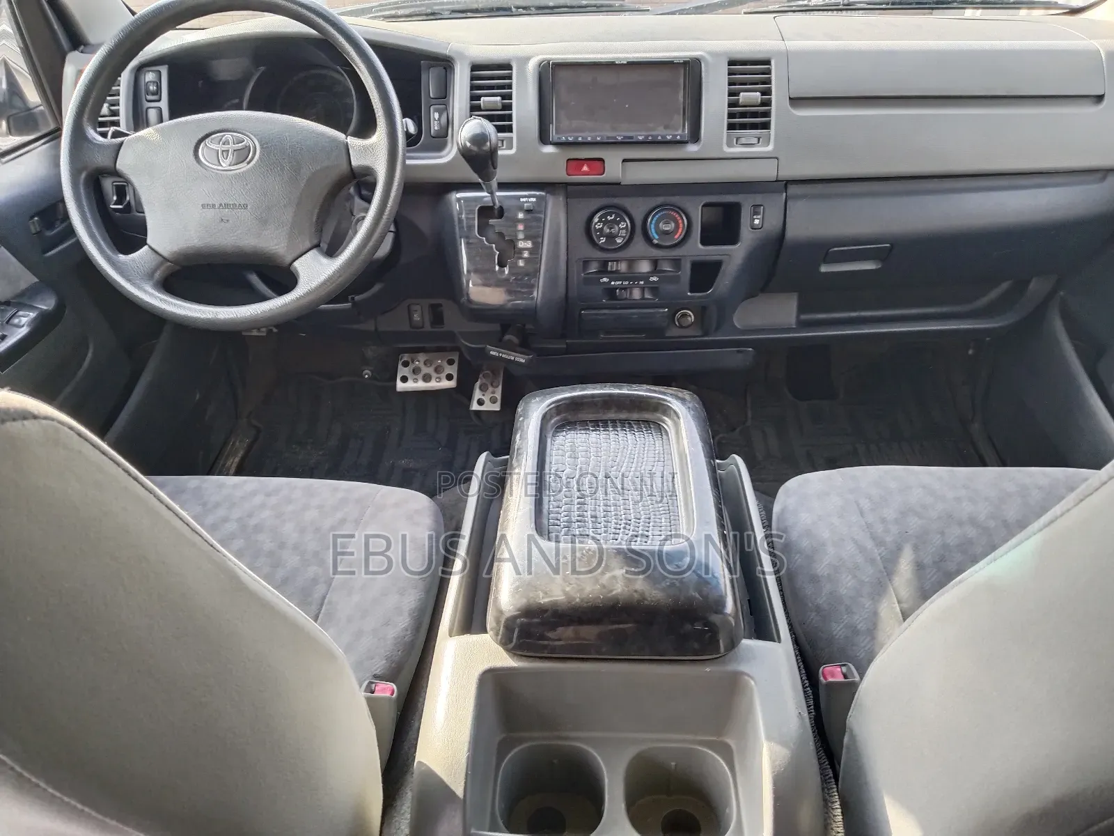 Toyota HiAce SV Premium 2013 Gray
