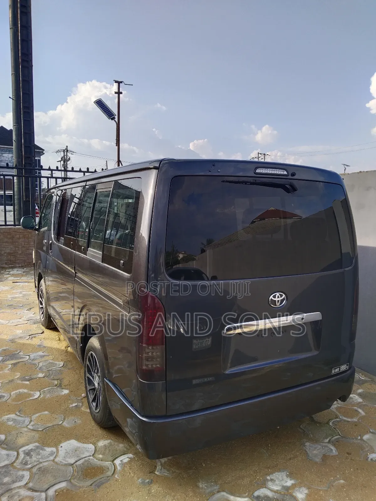 Toyota HiAce SV Premium 2013 Gray
