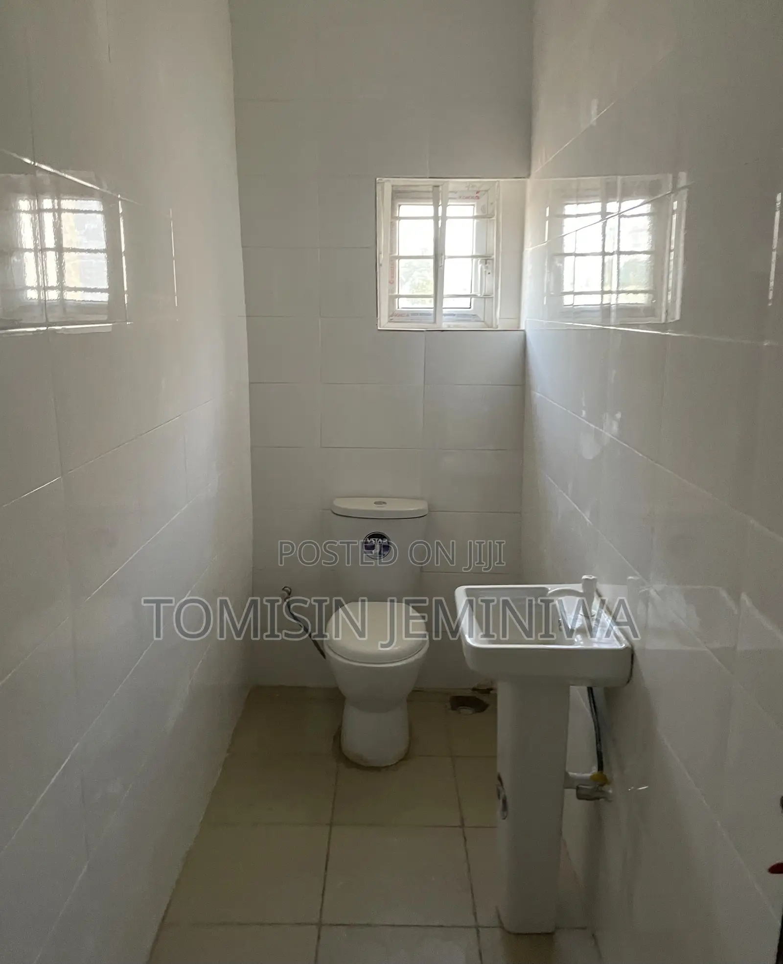 Furnished 2bdrm Block of Flats in Pacific Estate, Kubwa for sale