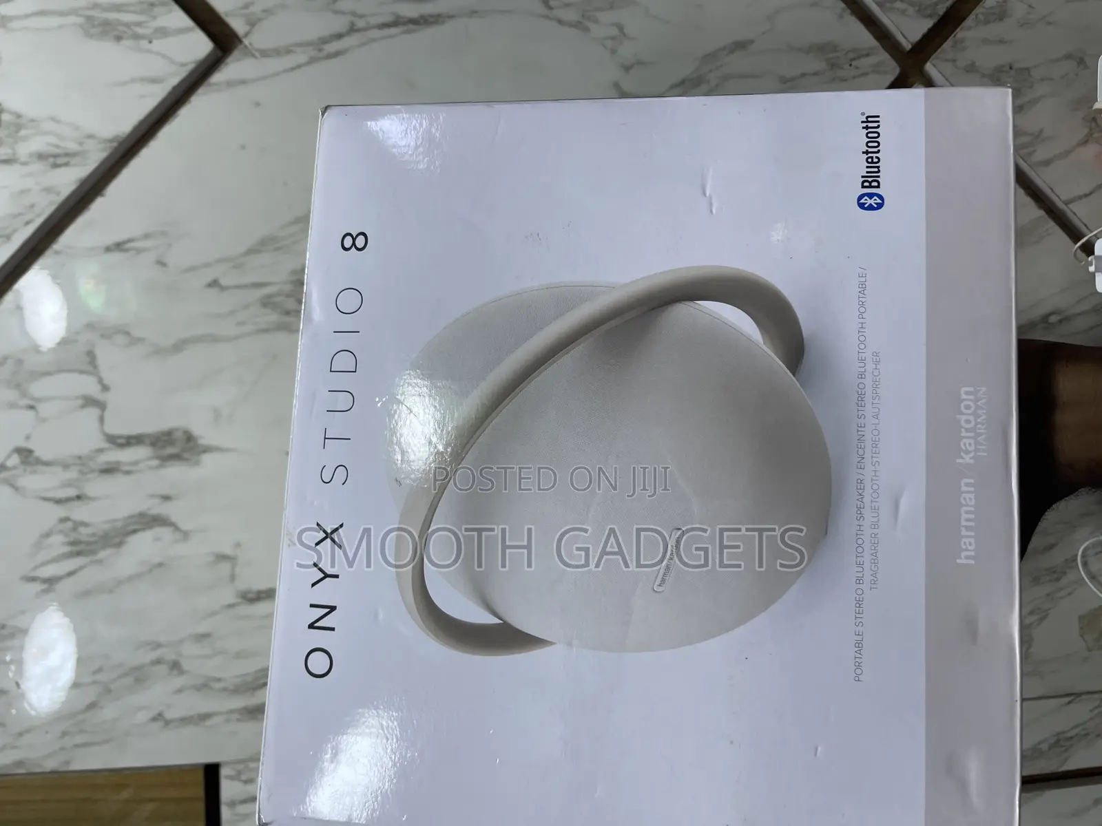 Onyx Studio 8