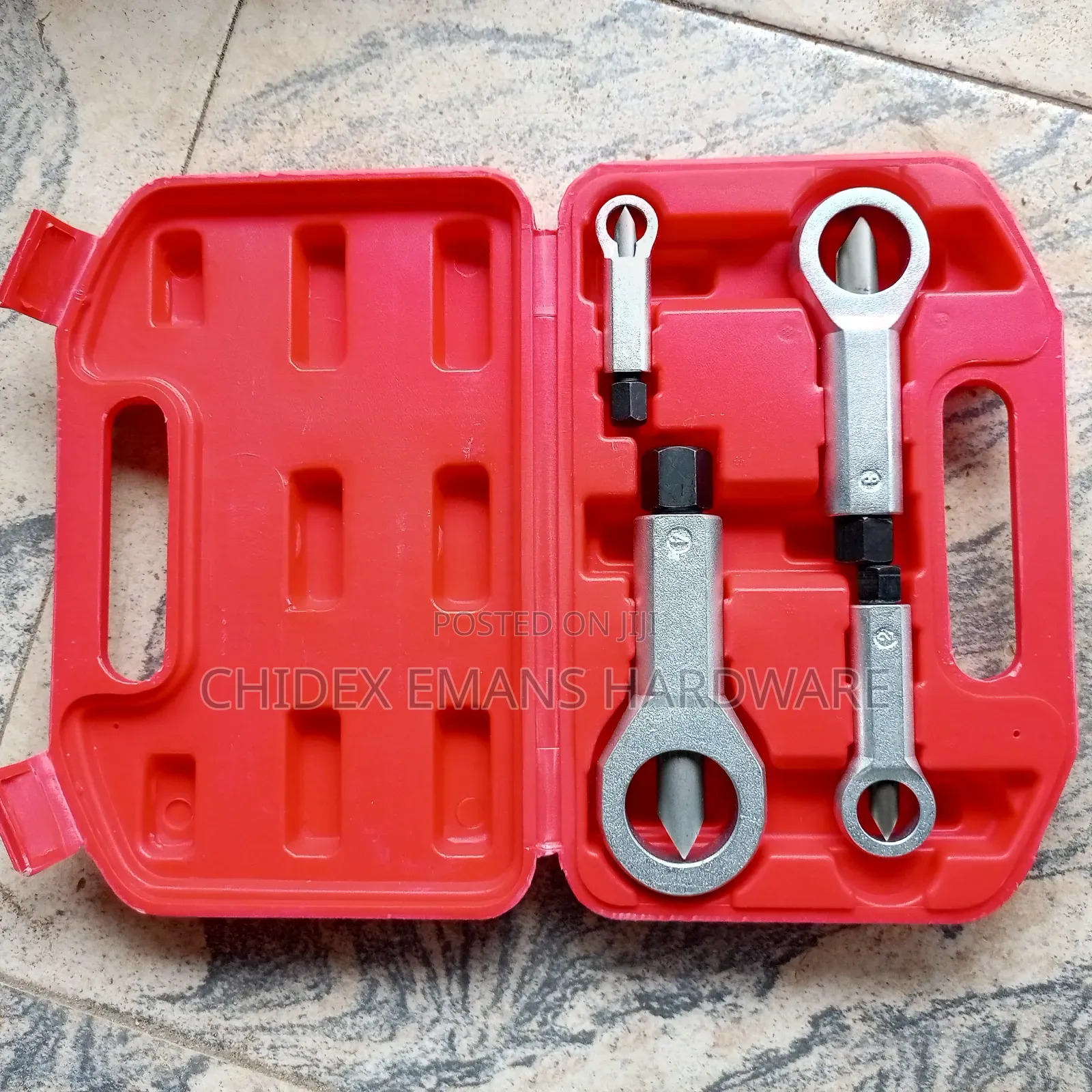 4-Piece Nut Splitter Cracker Remover Extractor Tool Set.