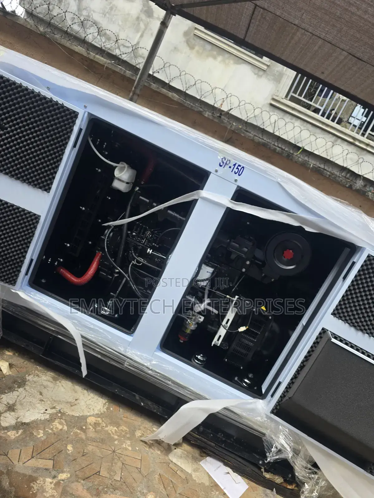 Heavy-Duty Sp150kva Perkins Diesel Soundproof Gen 2years Wty