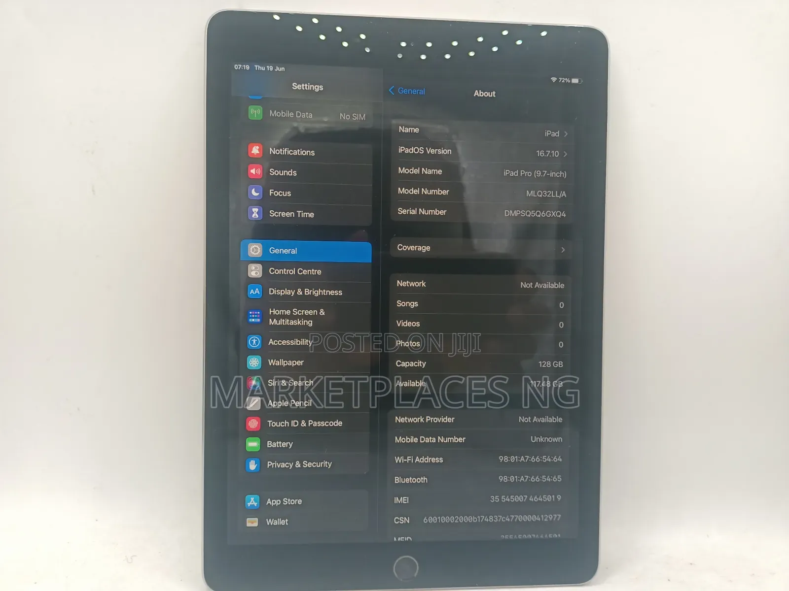 Apple iPad Pro 9.7 (2016) 128 GB Gray
