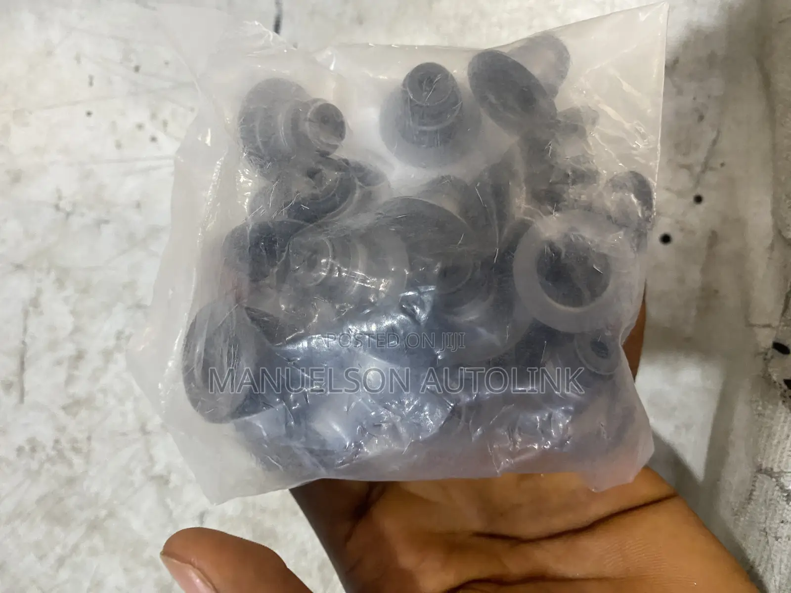 Valve Seal for Ford F150,Escape,Edge,Ranger,Focus Chevrolet