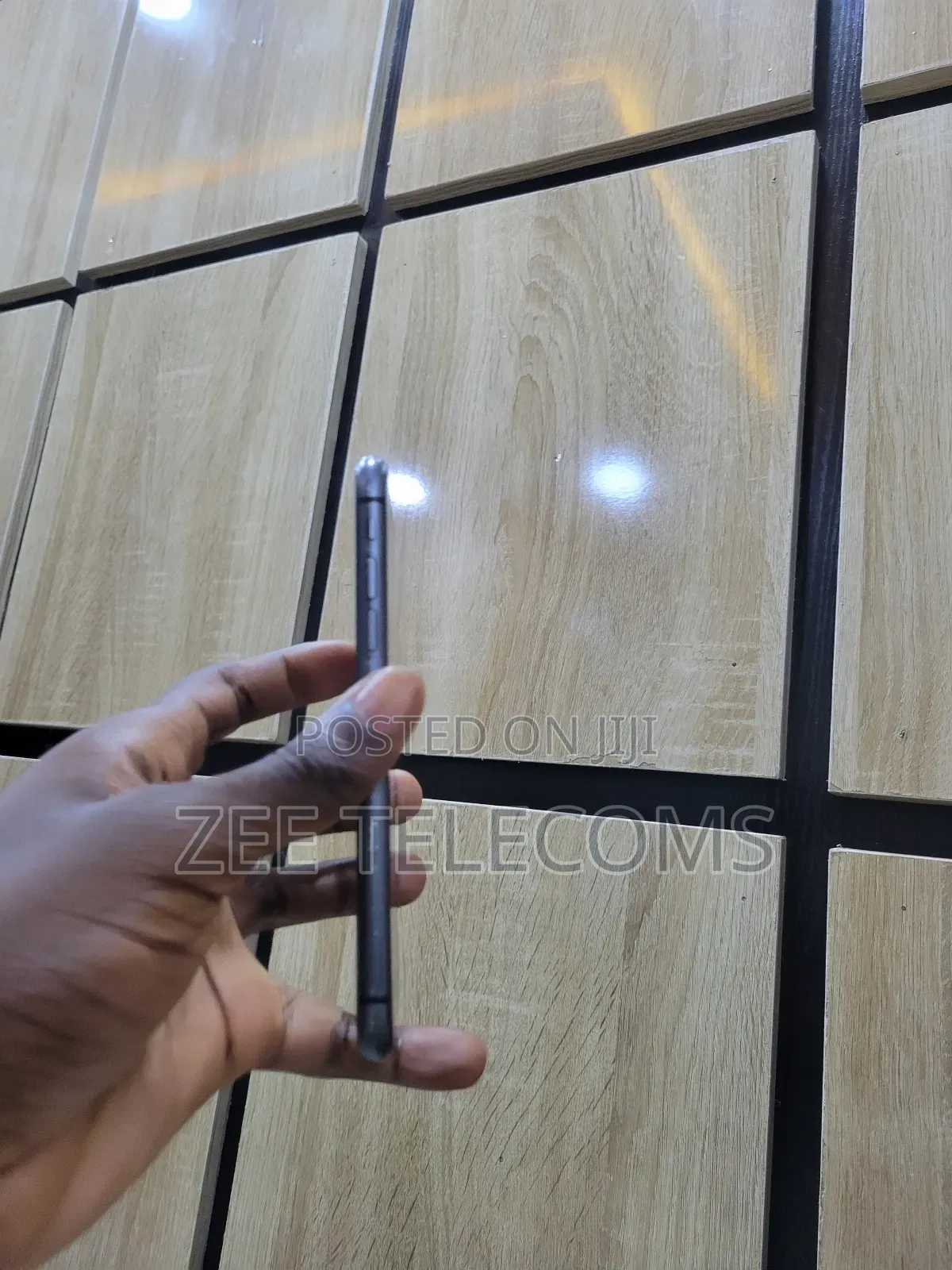 Apple iPhone 11 64 GB Black