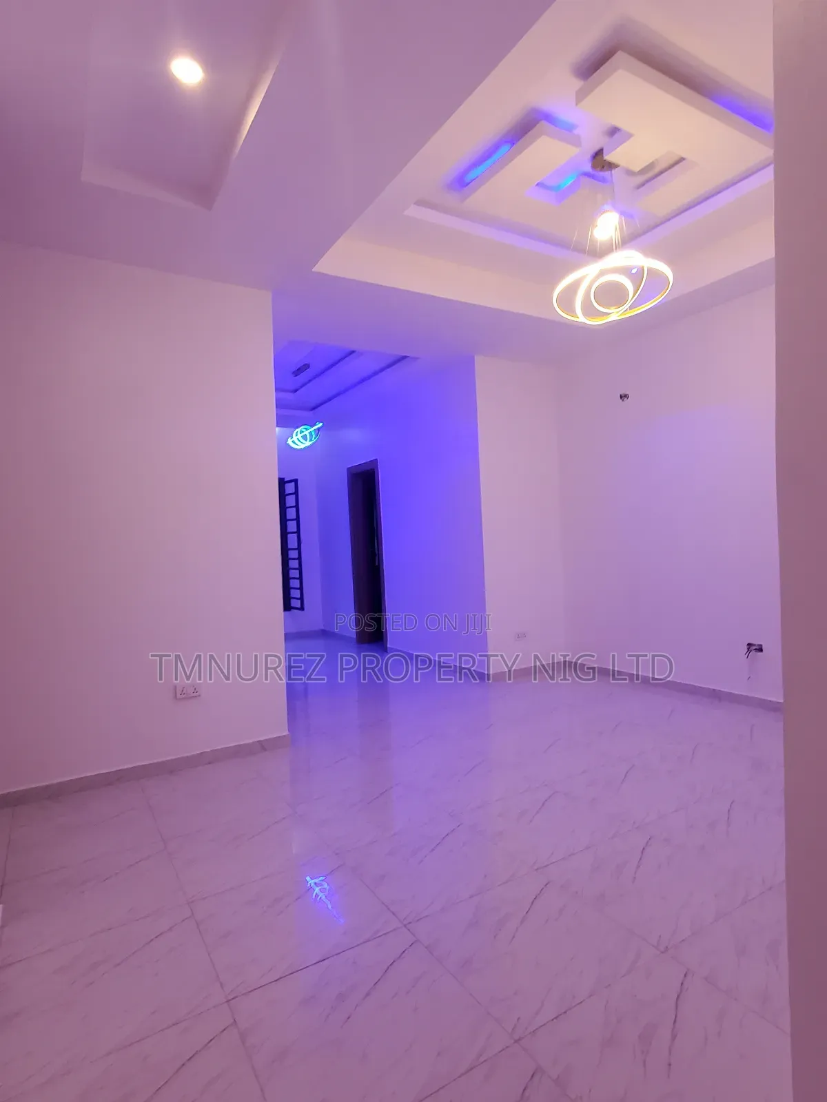 2bdrm Apartment in Ikate Lekki for rent