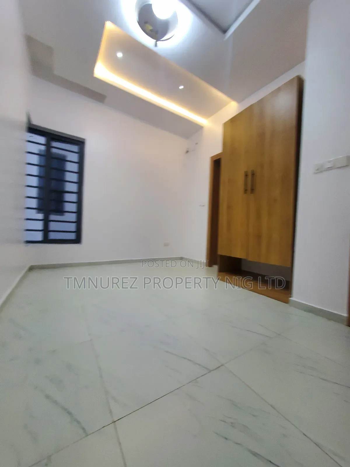 2bdrm Apartment in Ikate Lekki for rent