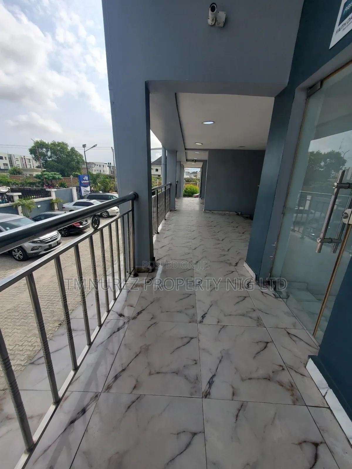 Spacious Shop Space for Rent,At Osapa London.