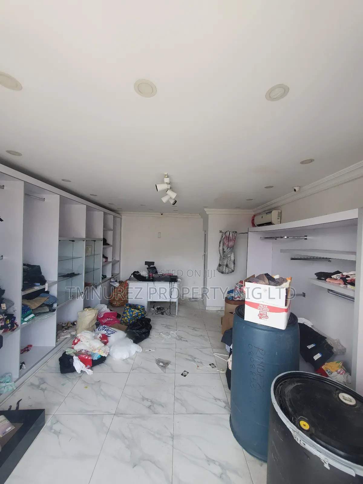 Spacious Shop Space for Rent,At Osapa London.