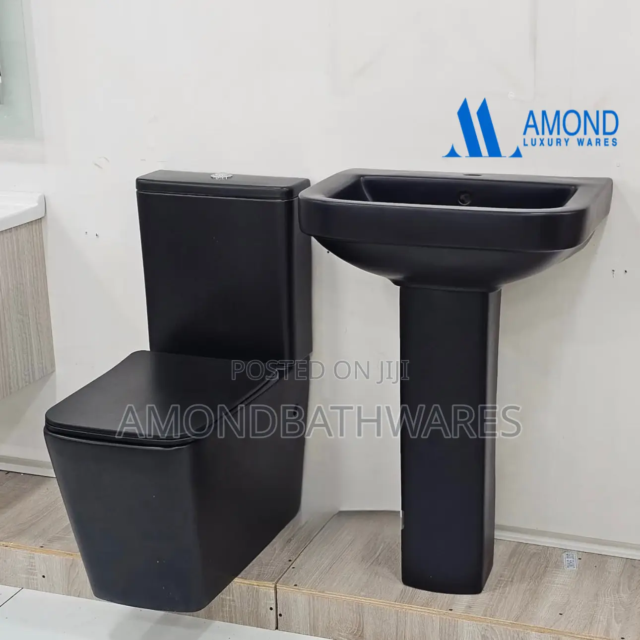 Matt Black Executive Wc