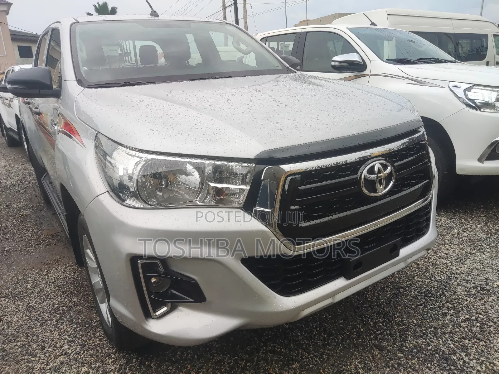 Toyota Hilux SR5 4x4 2019 Silver