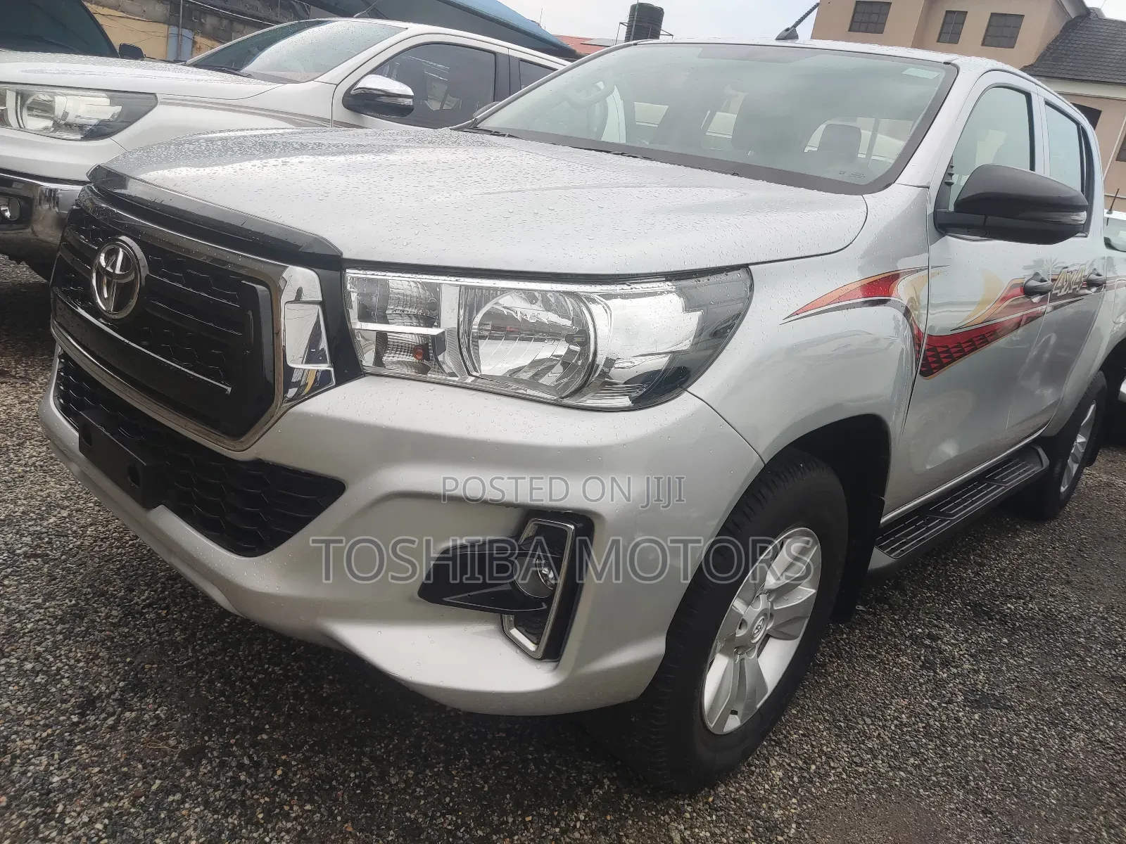 Toyota Hilux SR5 4x4 2019 Silver
