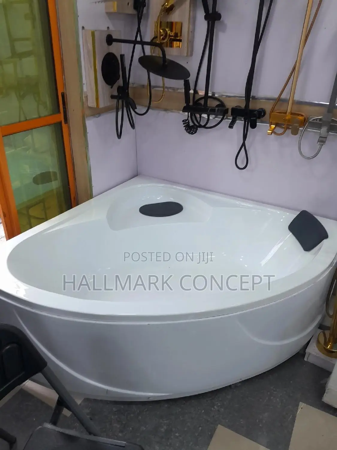 150x150 Corner Bath Tubs
