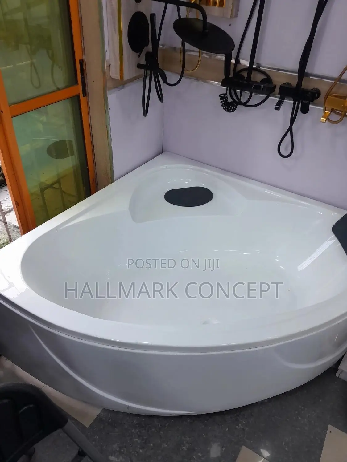 150x150 Corner Bath Tubs