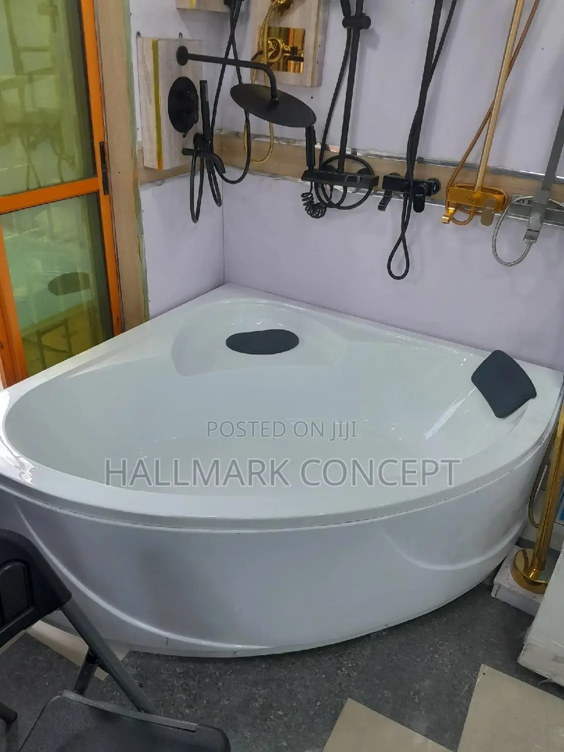 150x150 Corner Bath Tubs