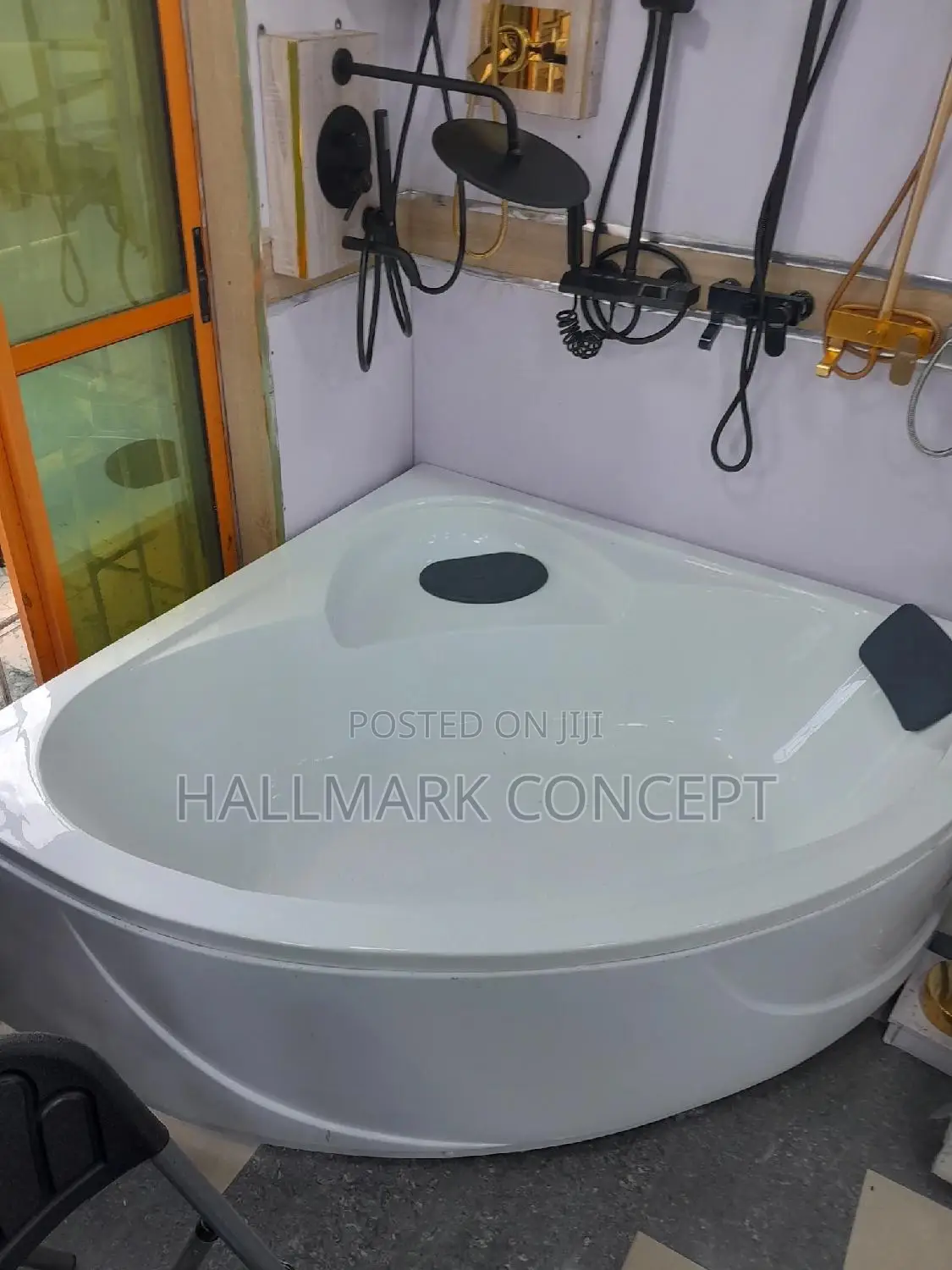 150x150 Corner Bath Tubs