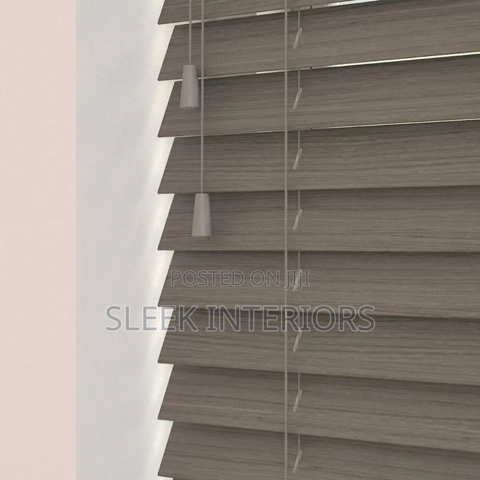 Wooden Venetian Windowblinds