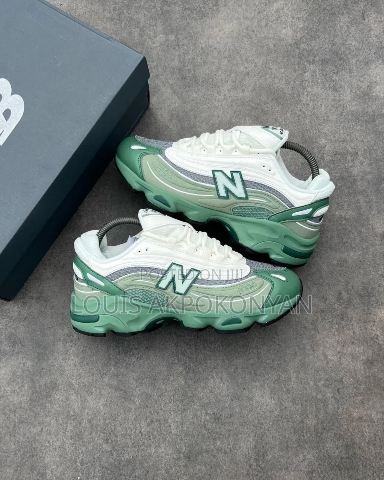 New Balance 1000 White and Green Sneakers