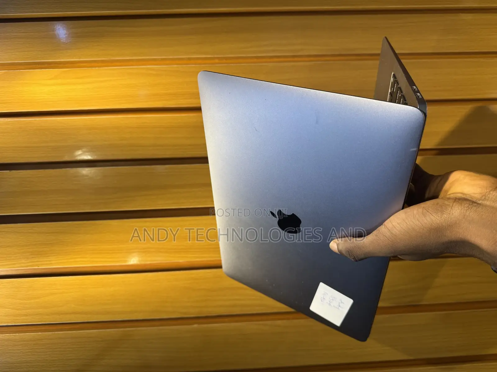 Laptop Apple MacBook Air 2020 M1 8GB Apple M1 SSD 512GB