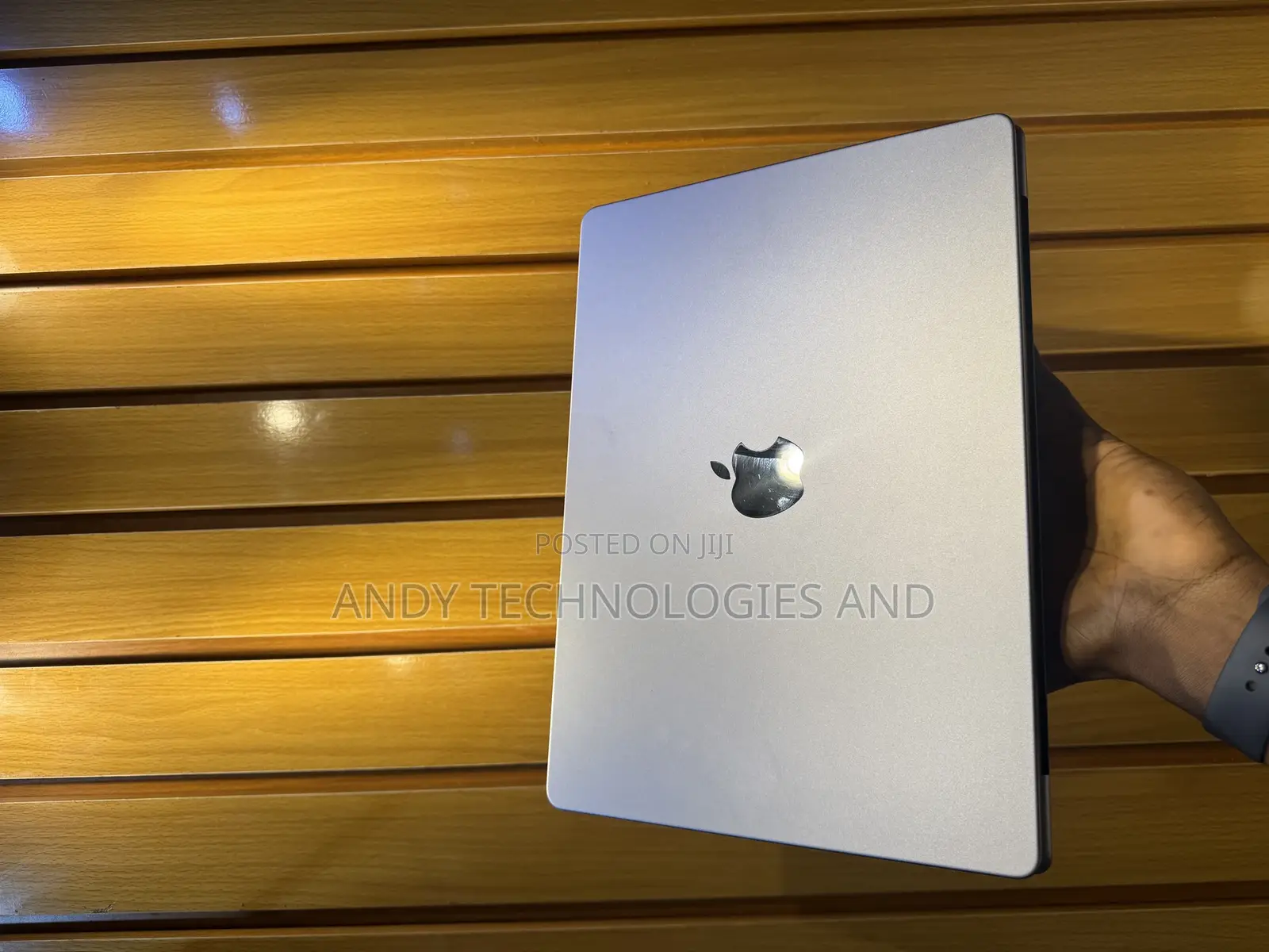 Laptop Apple MacBook Pro 16GB Apple M1 Pro SSD 512GB