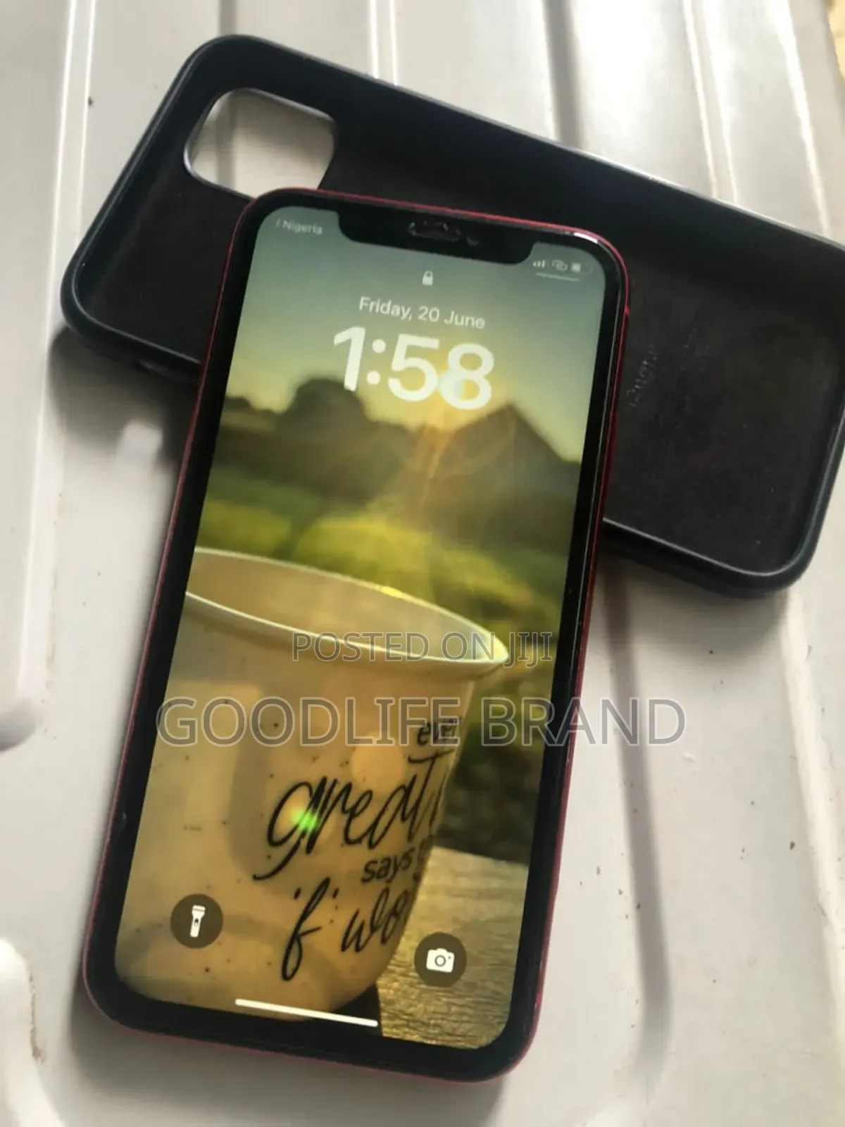 Apple iPhone 11 64 GB Red