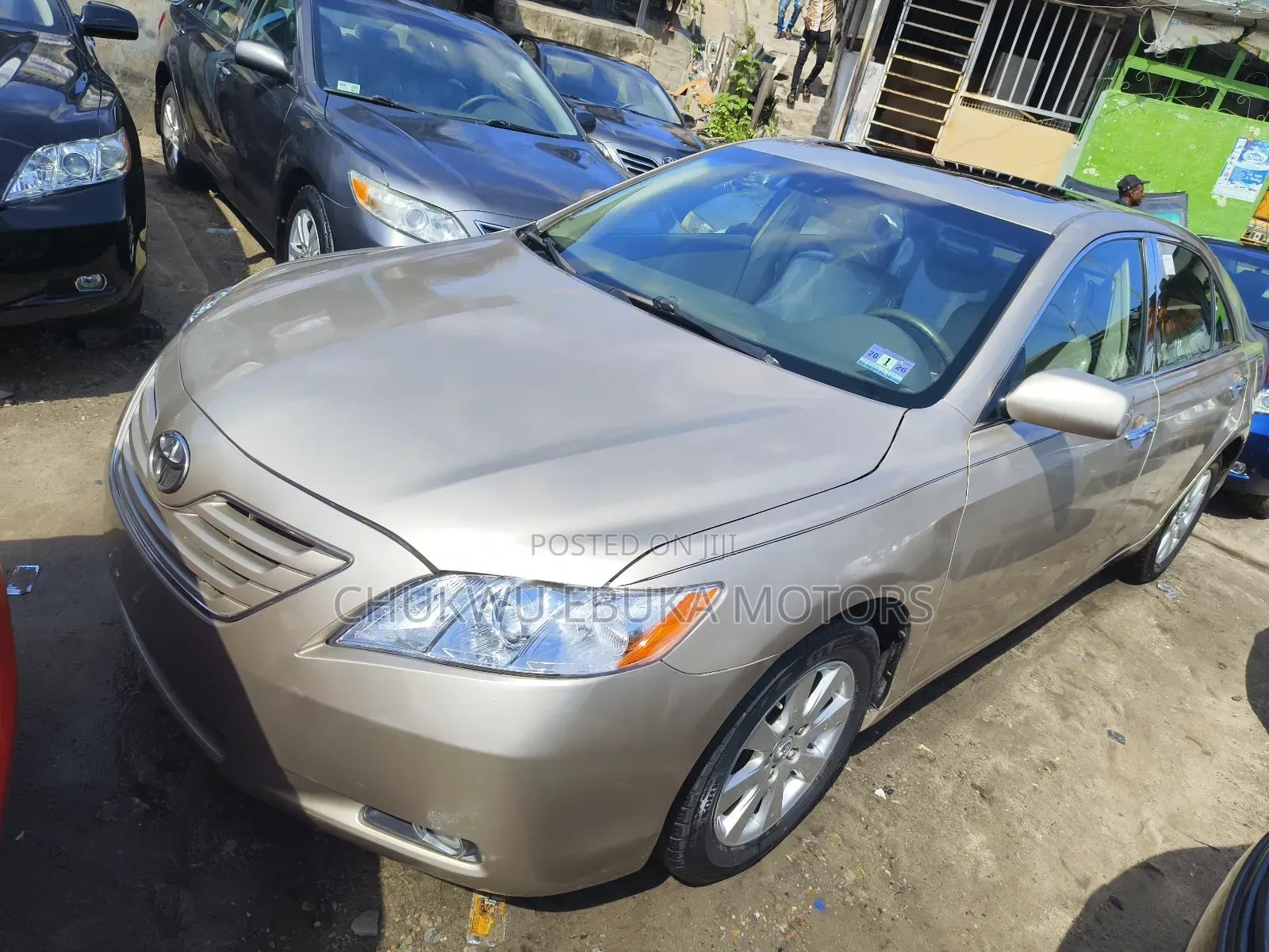 Toyota Camry XLE 4dr Sedan (2.4 4cyl 5A) 2008 Gold